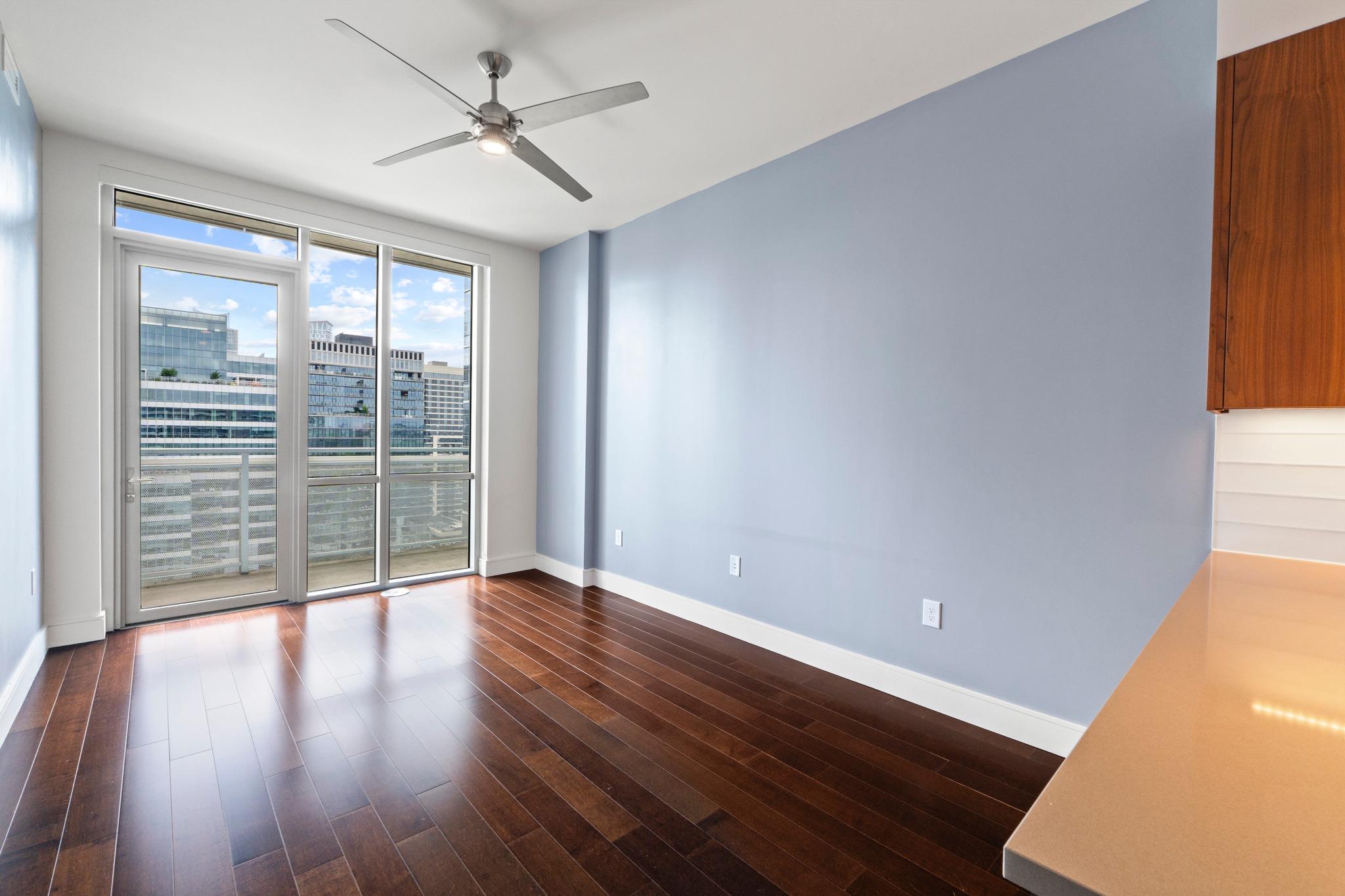 222 West Ave # 2809, Austin, TX 78701