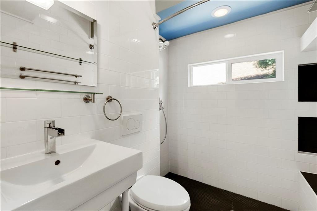 1811 Nickerson St, Austin, TX 78704