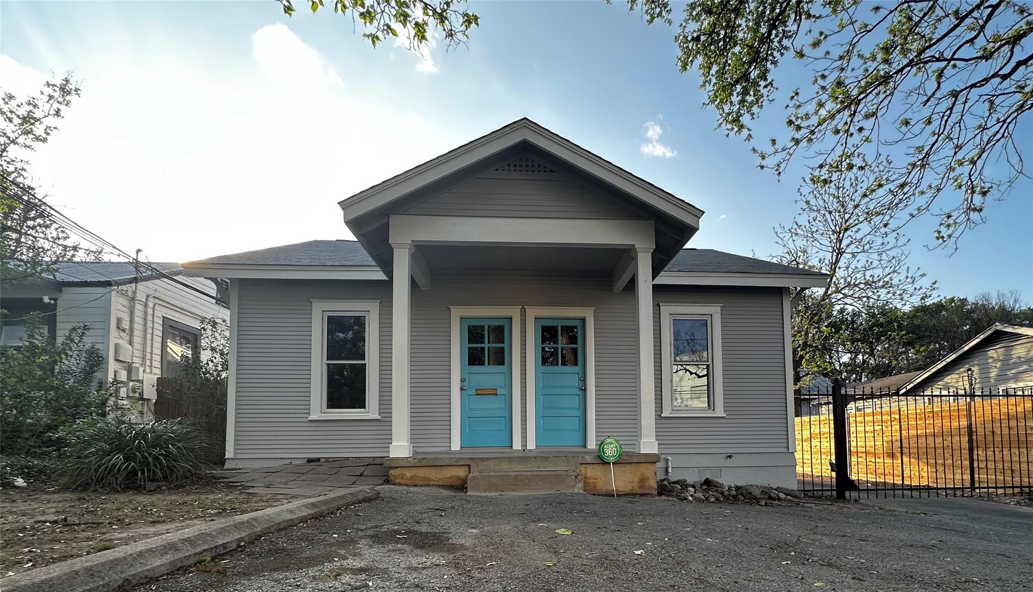 2118 Oxford Ave, Austin, TX 78704
