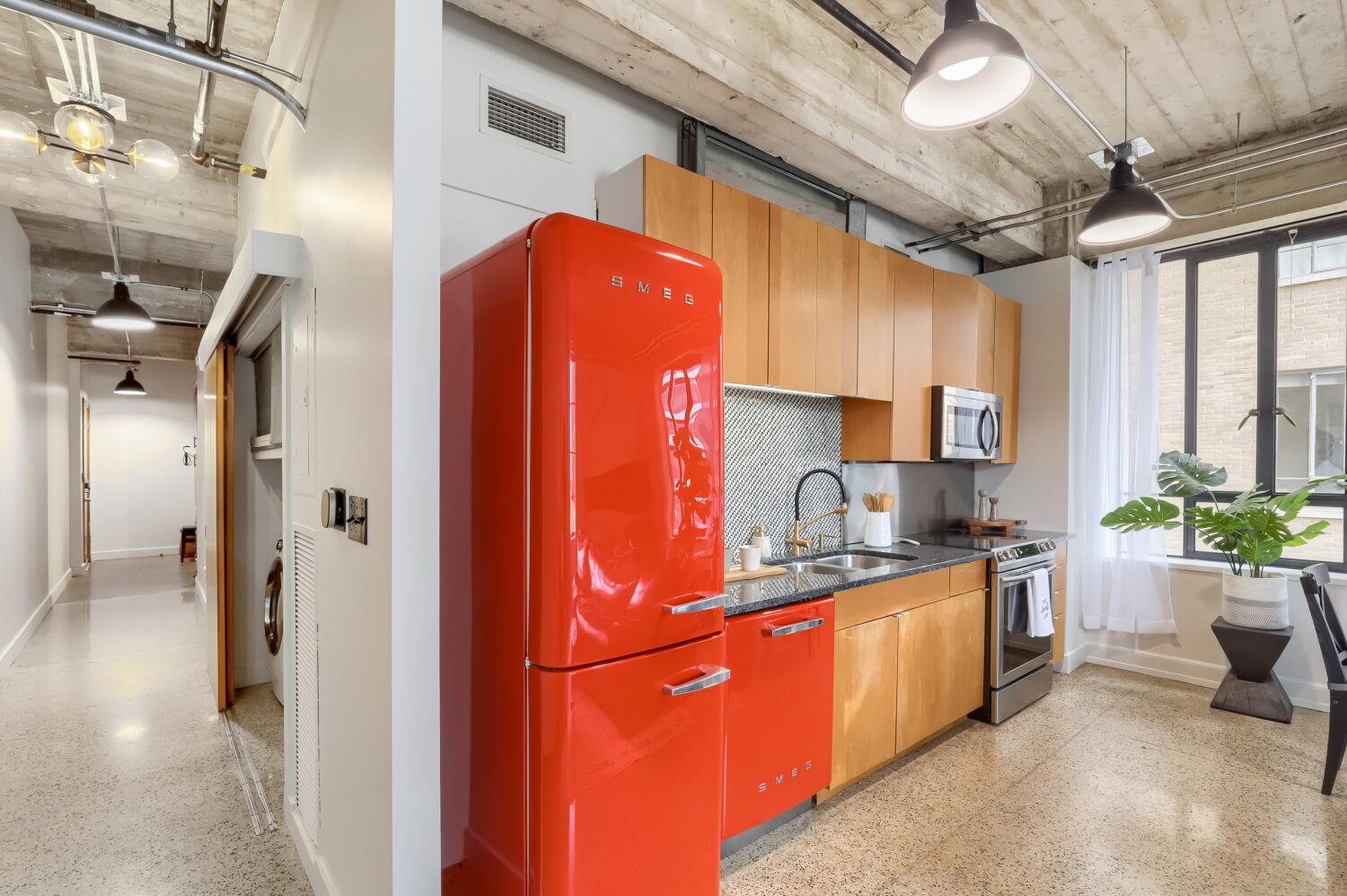 710 Colorado St # 4A, Austin, TX 78701