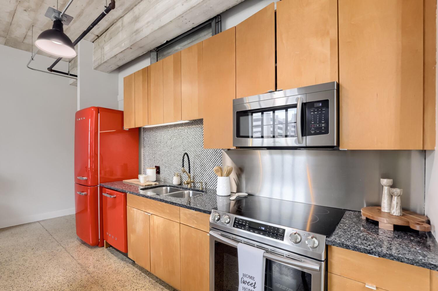 710 Colorado St # 4A, Austin, TX 78701