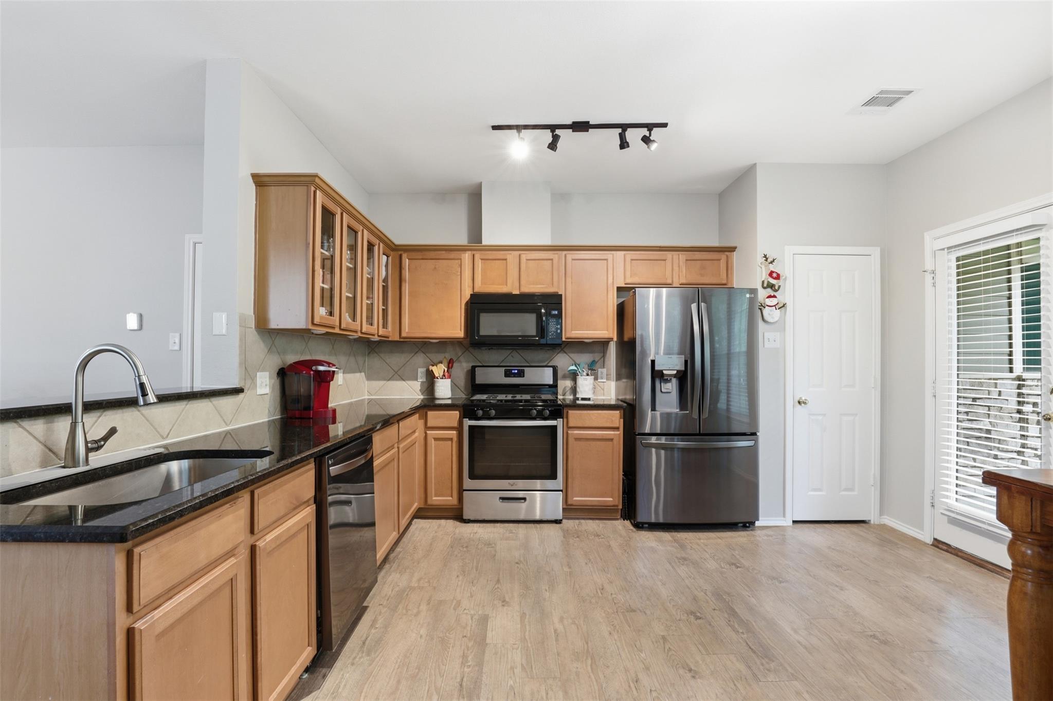 1481 E Old Settlers Blvd # 1502, Round Rock, TX 78664