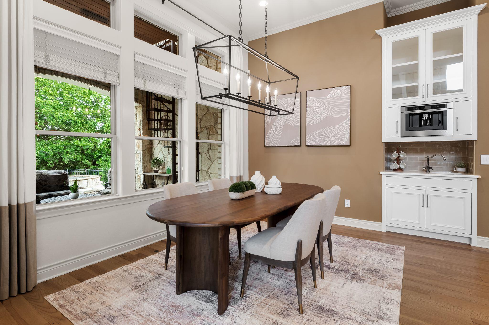 1805 Lakecliff Hills Ln, Austin, TX 78732