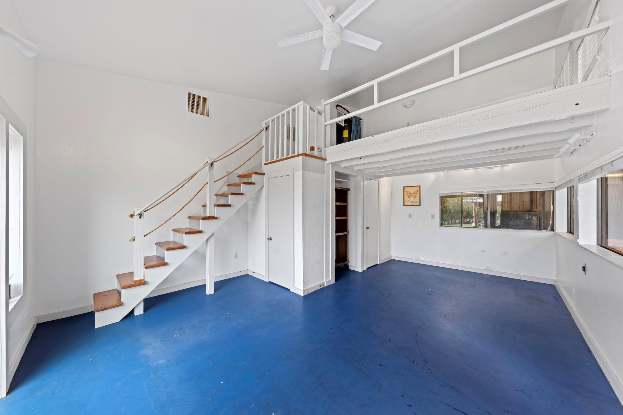 100 Rainbows End, Wimberley, TX 78676