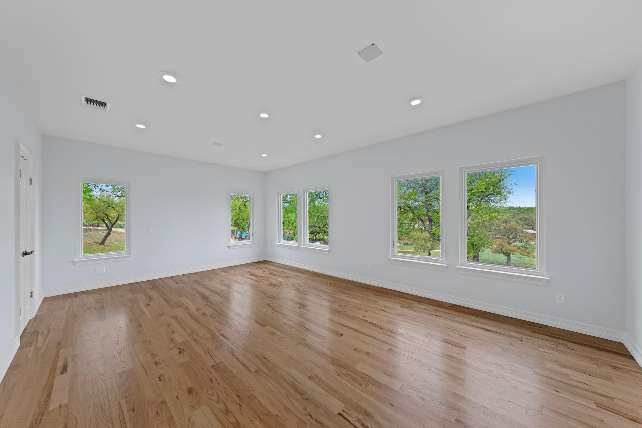 100 Rainbows End, Wimberley, TX 78676