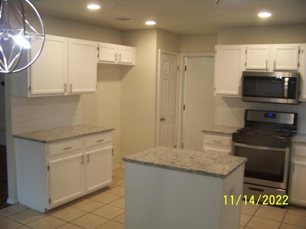 11922 MEADOWFIRE Dr, Austin, TX 78758