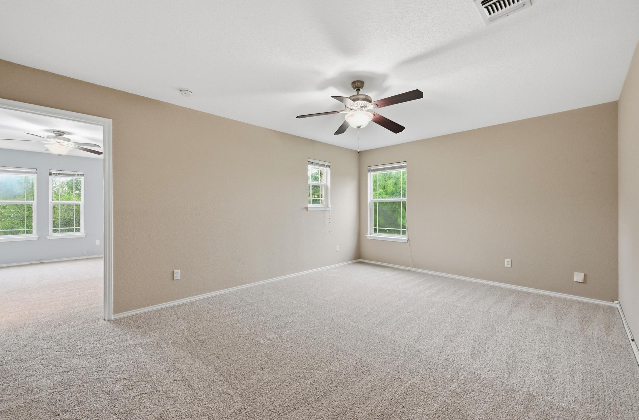 6800 Baythorne Dr, Austin, TX 78747