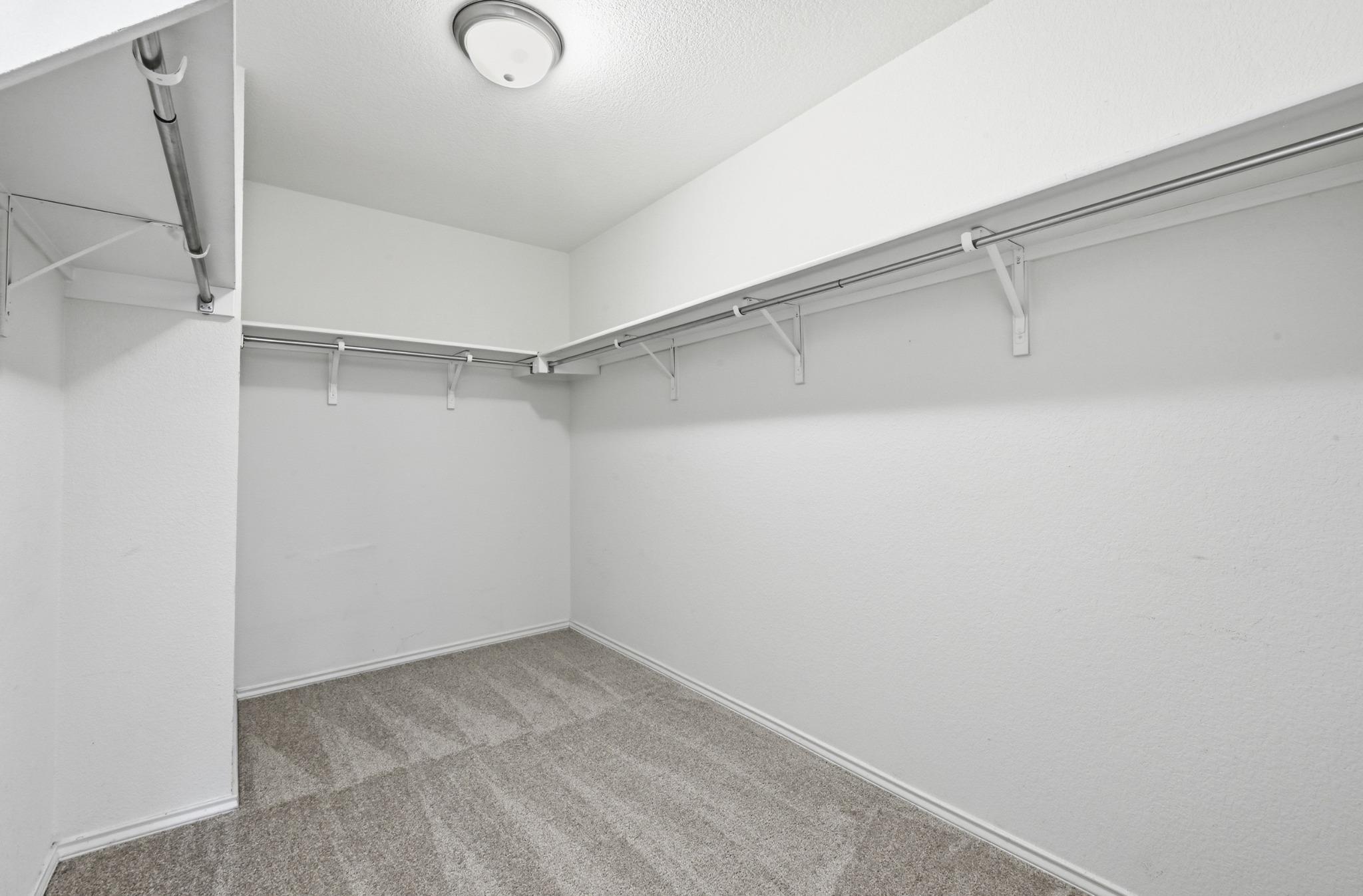 6800 Baythorne Dr, Austin, TX 78747