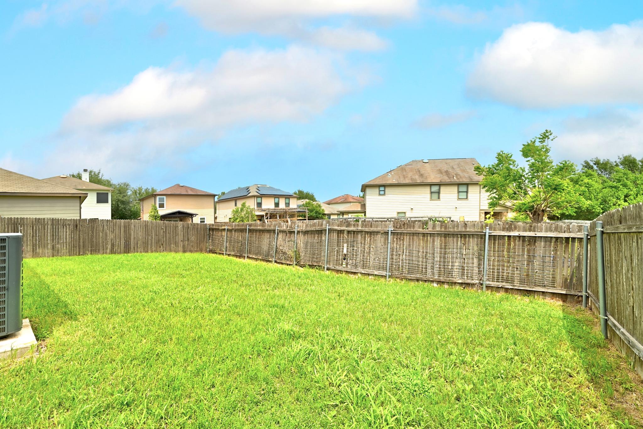 6800 Baythorne Dr, Austin, TX 78747