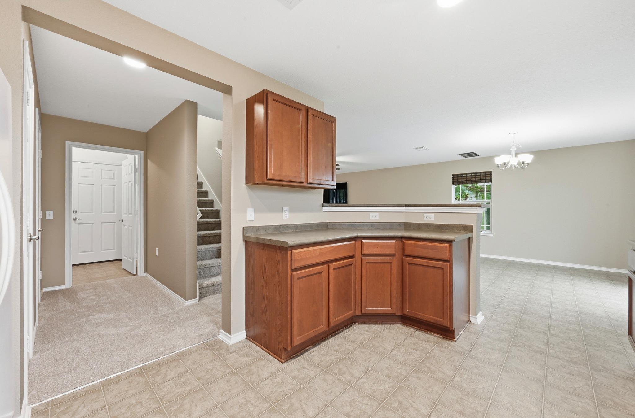 6800 Baythorne Dr, Austin, TX 78747