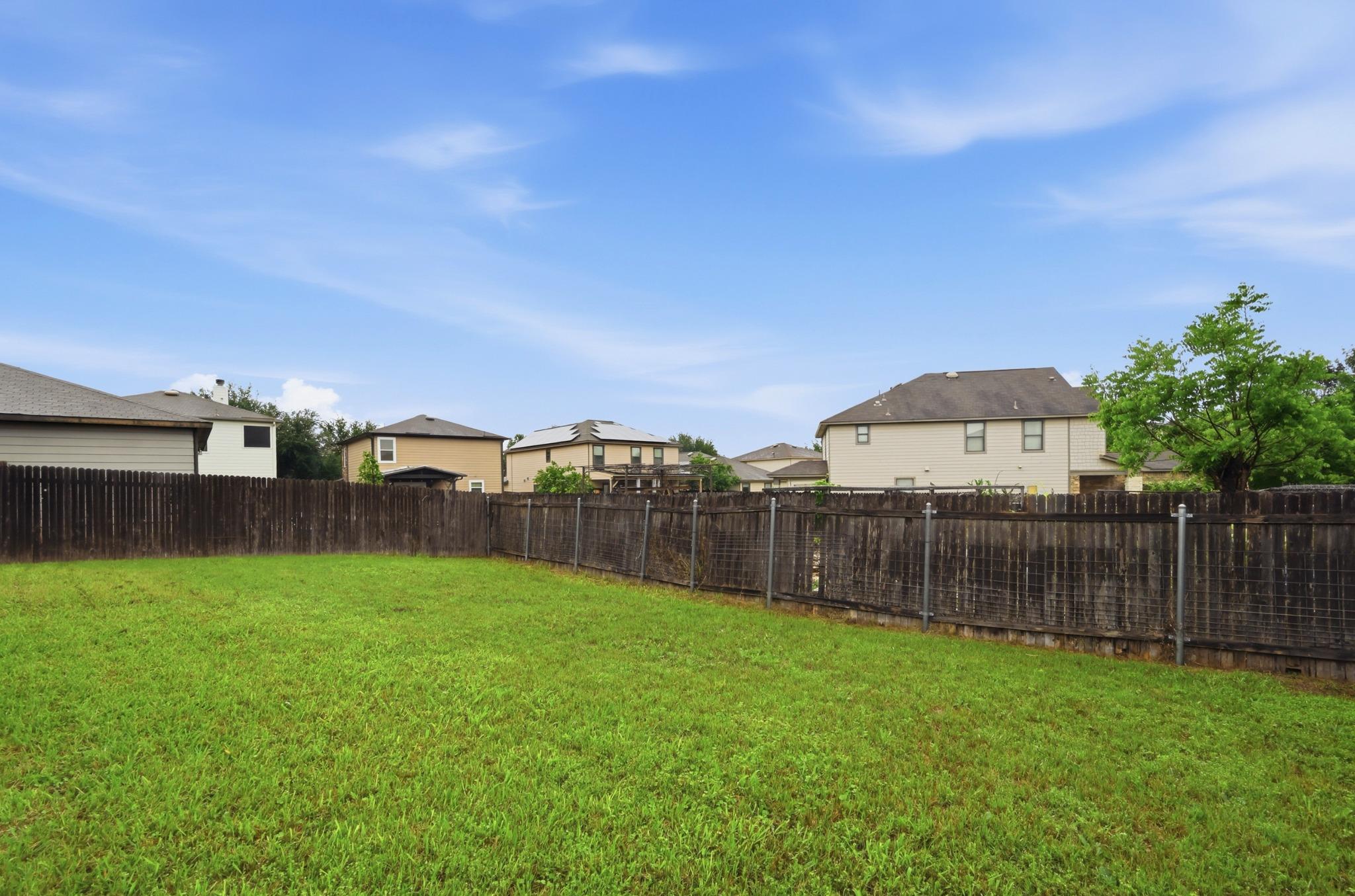 6800 Baythorne Dr, Austin, TX 78747