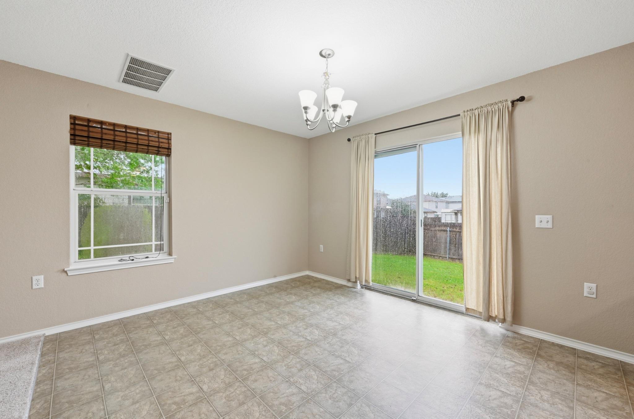 6800 Baythorne Dr, Austin, TX 78747