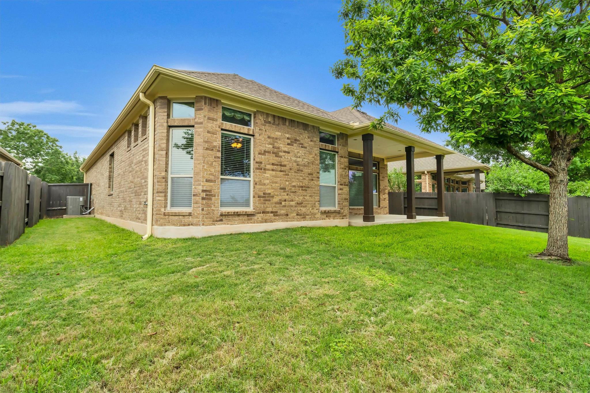 12521 Black Hills Dr, Austin, TX 78748