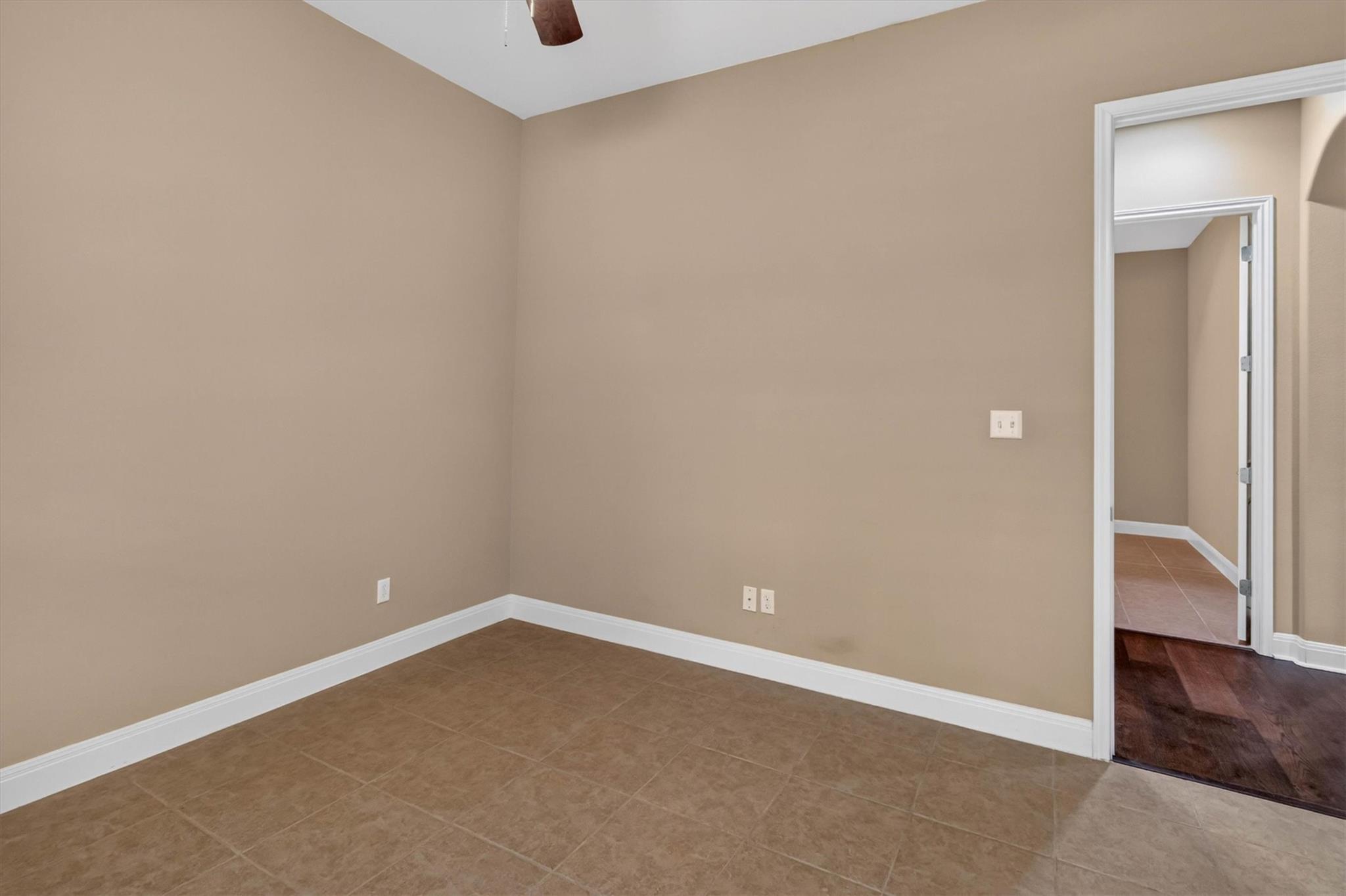 12521 Black Hills Dr, Austin, TX 78748