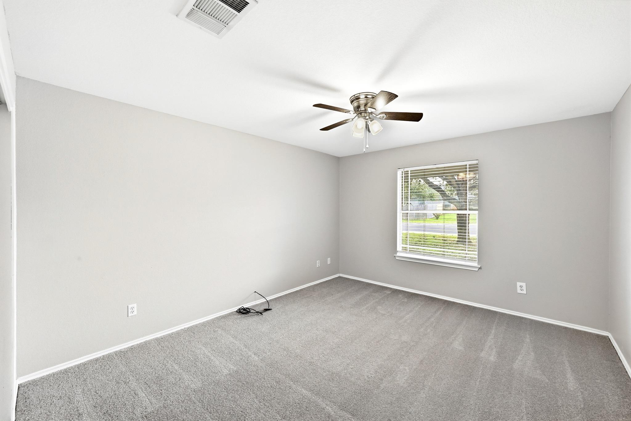 132 Mansfield Lake Trl, Kyle, TX 78640