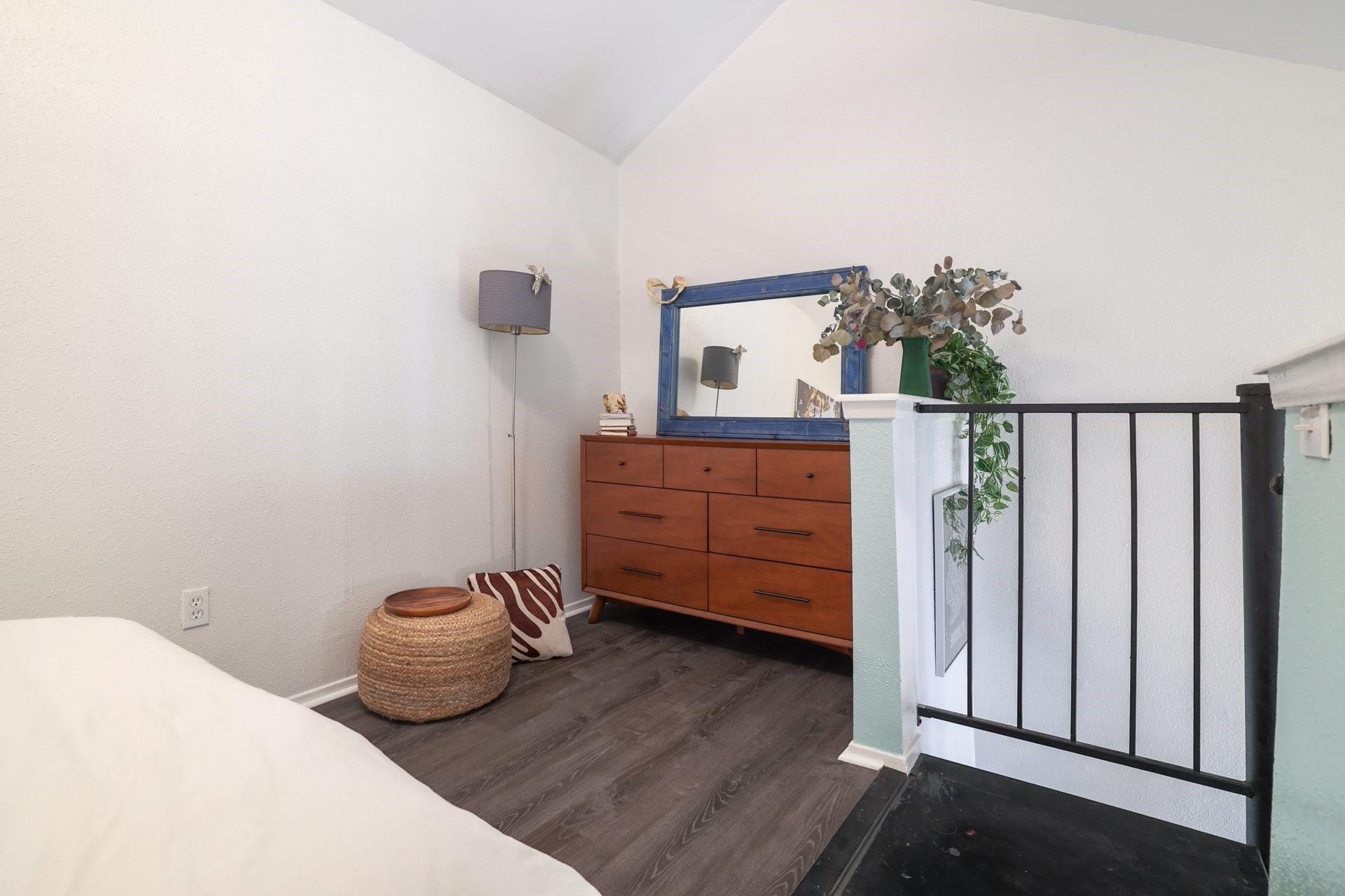 1840 Burton Dr # 223, Austin, TX 78741