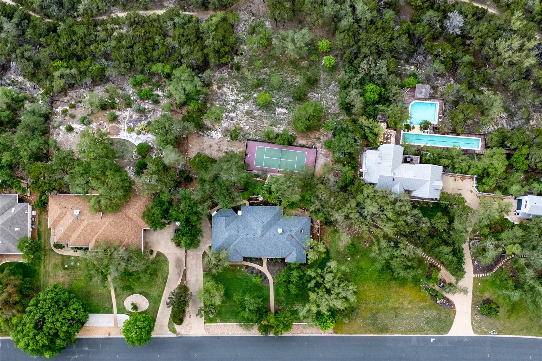 8817 Bell Mountain Dr, Austin, TX 78730