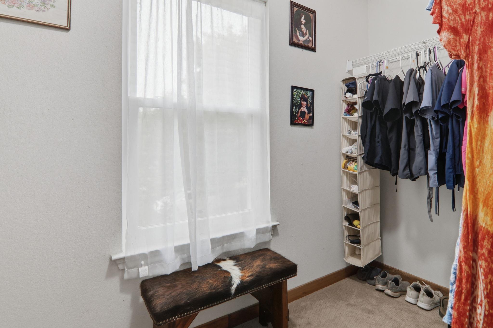 202 Pheasant Trl, Bastrop, TX 78602