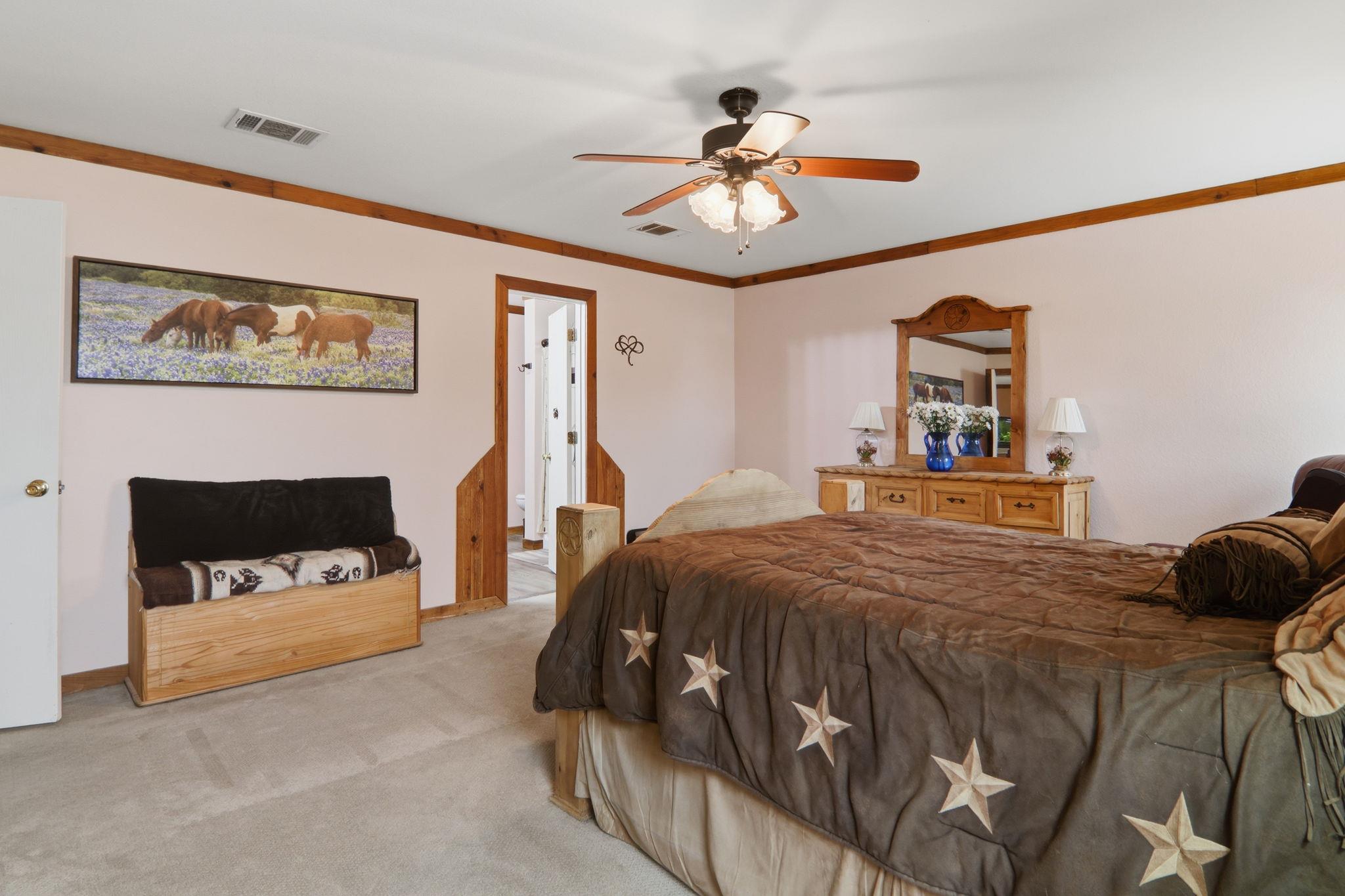 202 Pheasant Trl, Bastrop, TX 78602