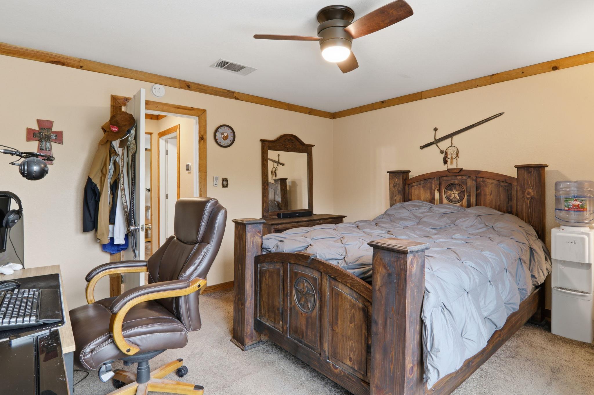 202 Pheasant Trl, Bastrop, TX 78602