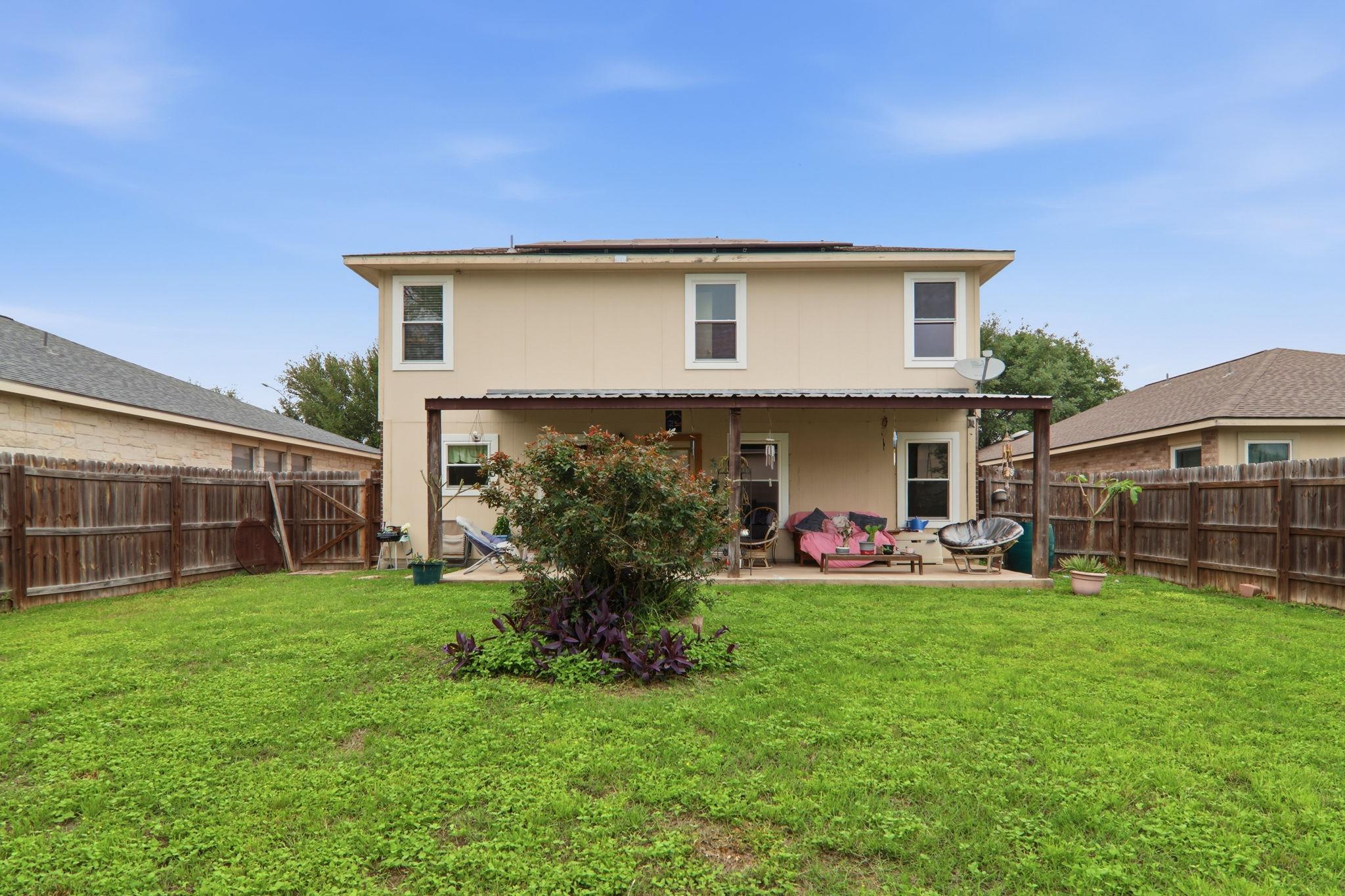 202 Pheasant Trl, Bastrop, TX 78602