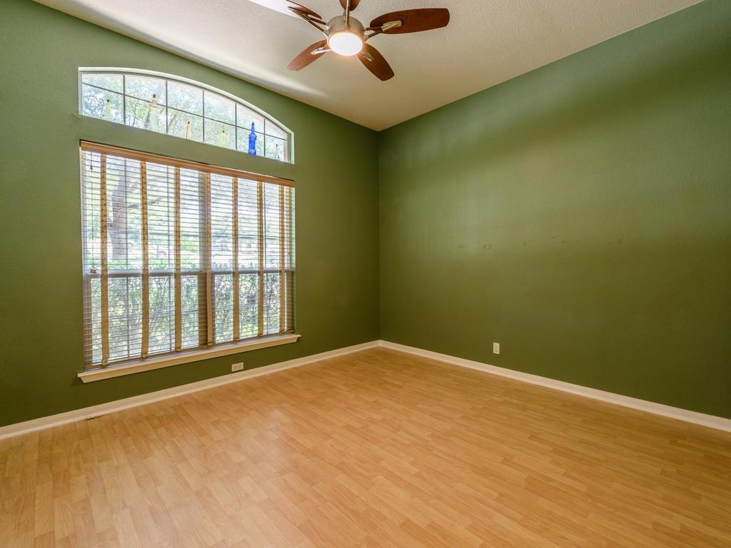 442 S Lynnwood Trl, Cedar Park, TX 78613