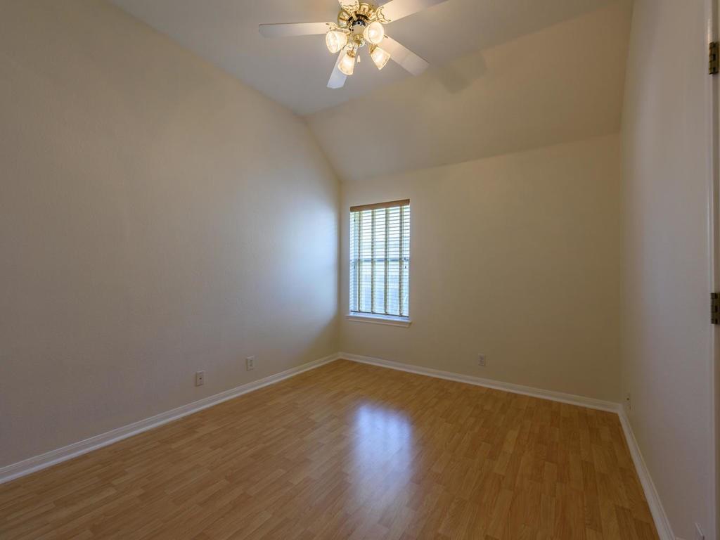 442 S Lynnwood Trl, Cedar Park, TX 78613