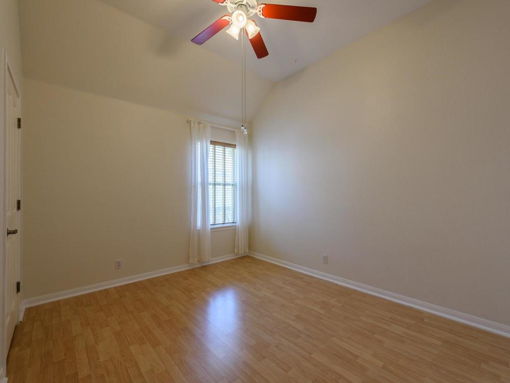 442 S Lynnwood Trl, Cedar Park, TX 78613
