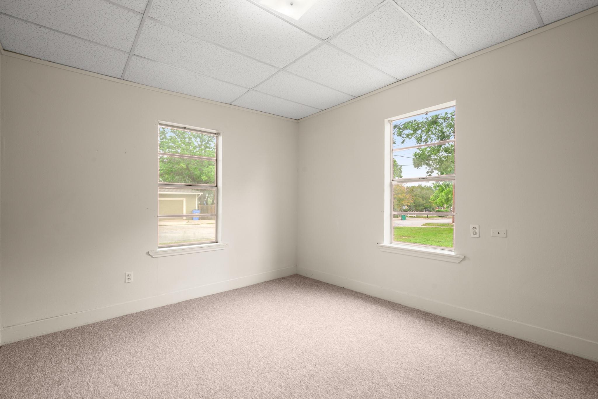 104 W Hall St, Pflugerville, TX 78660