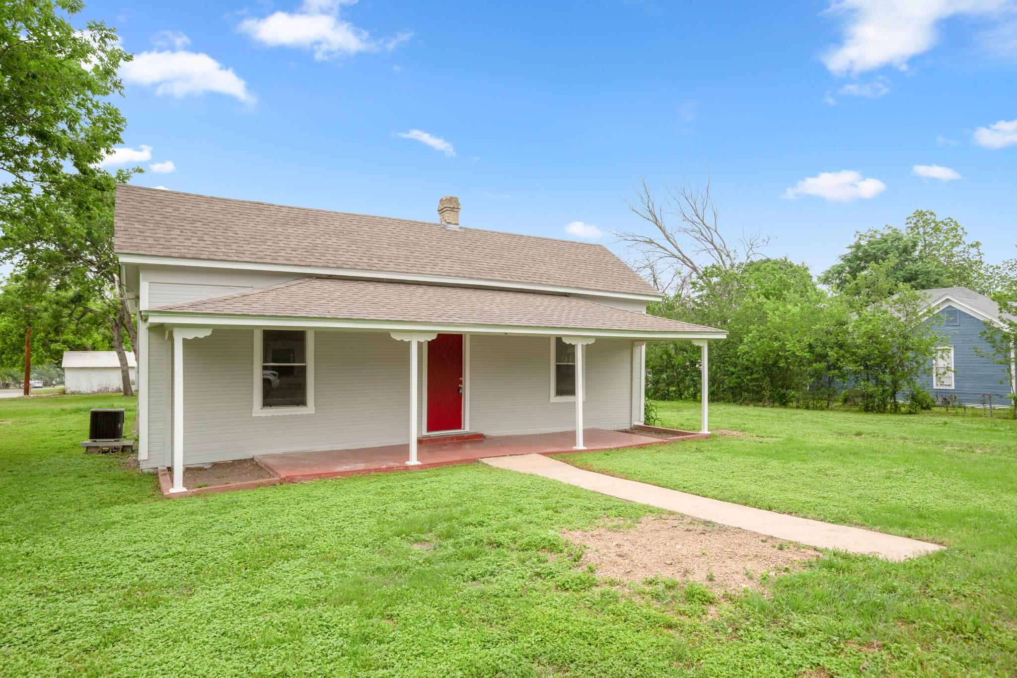 104 W Hall St, Pflugerville, TX 78660