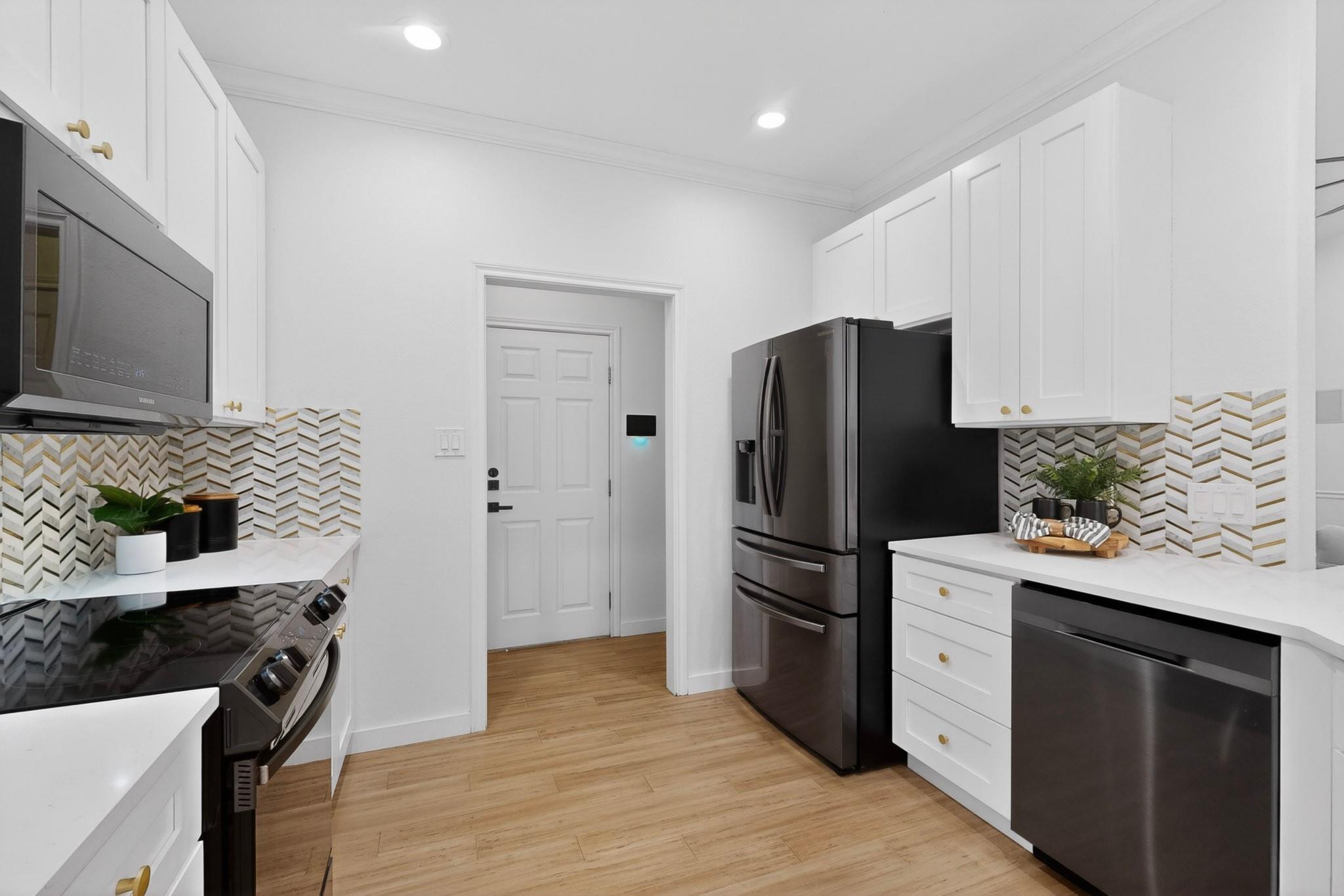 14902 Longbranch Dr, Austin, TX 78734