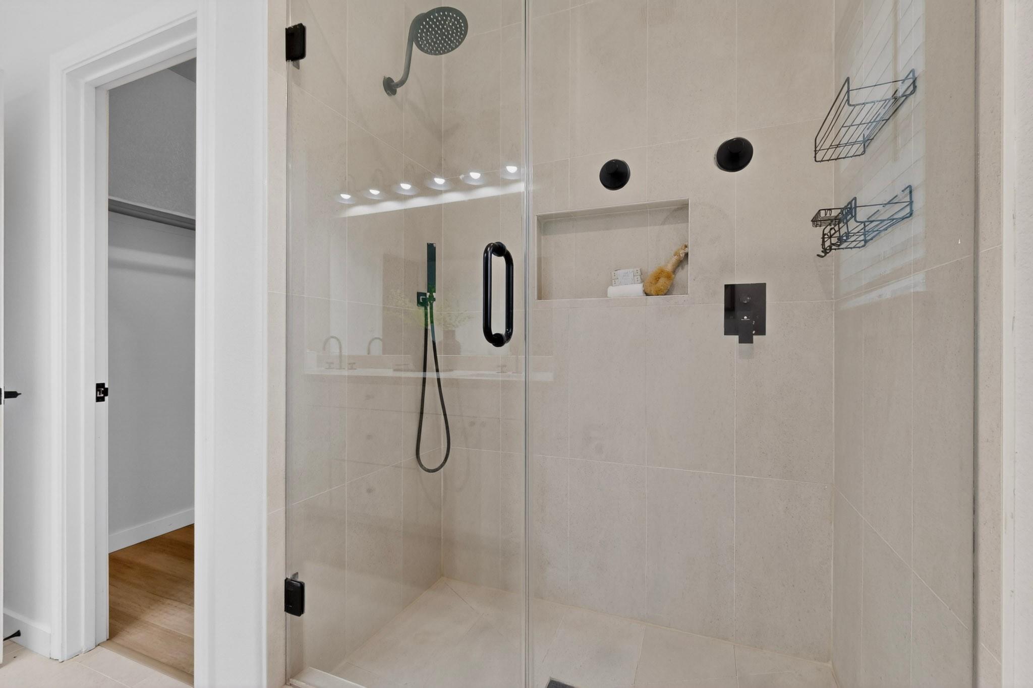 14902 Longbranch Dr, Austin, TX 78734