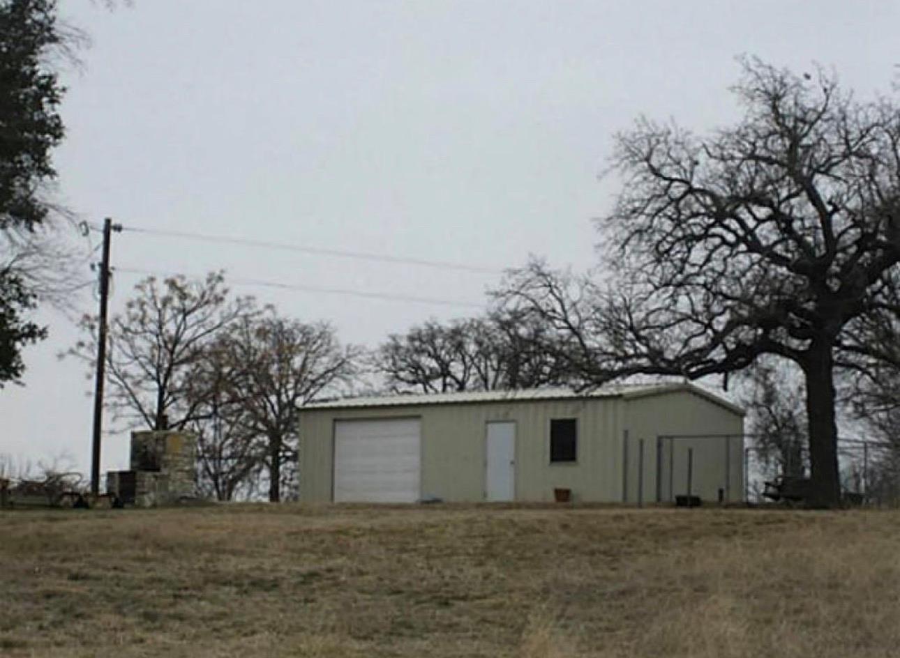 607 County Road 2371 Rd, Meridian, TX 76665