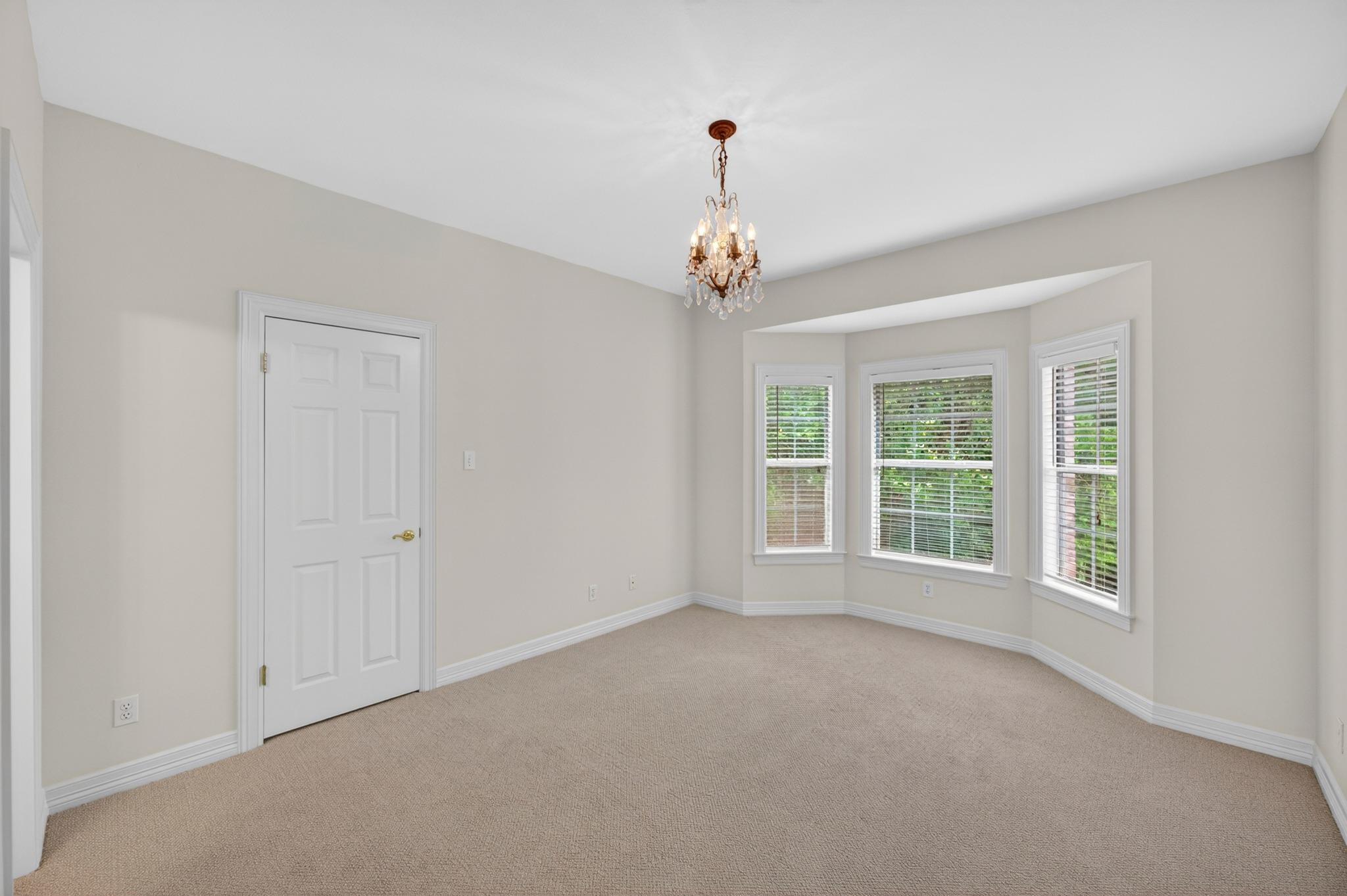 804 N Weston Ln, Austin, TX 78733