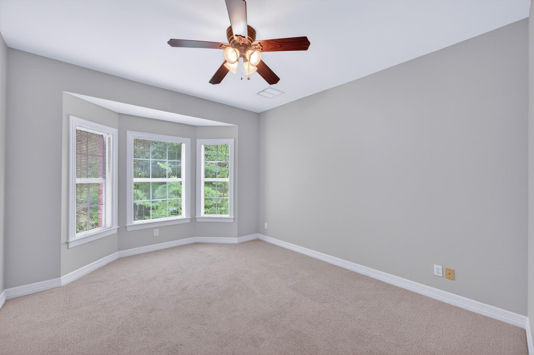 804 N Weston Ln, Austin, TX 78733