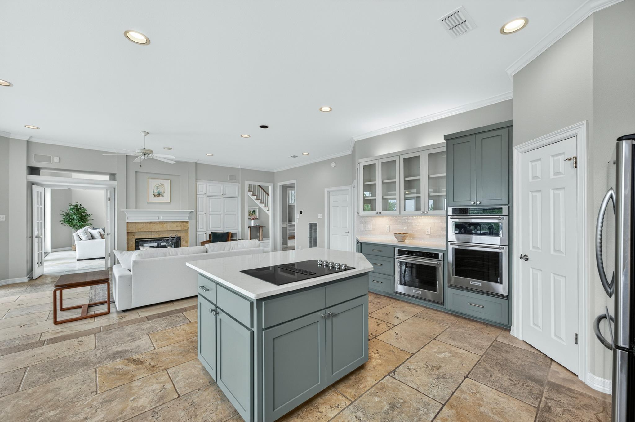 804 N Weston Ln, Austin, TX 78733