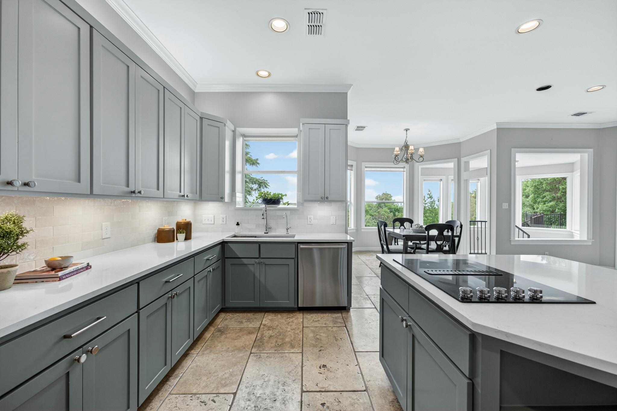 804 N Weston Ln, Austin, TX 78733