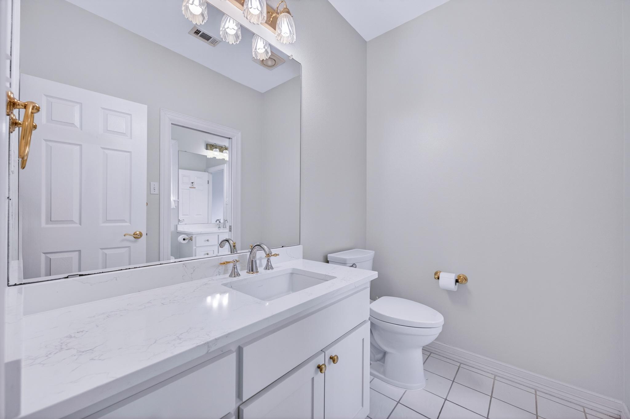 804 N Weston Ln, Austin, TX 78733