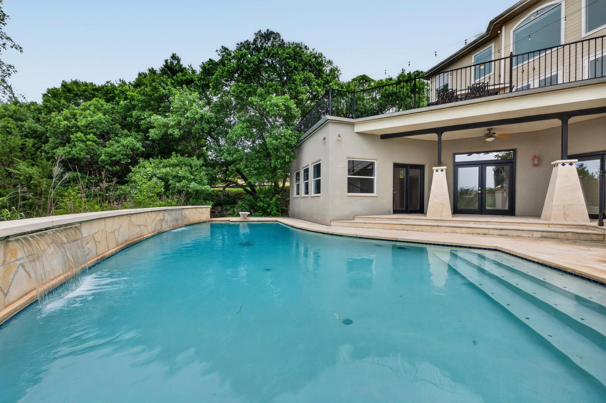 804 N Weston Ln, Austin, TX 78733