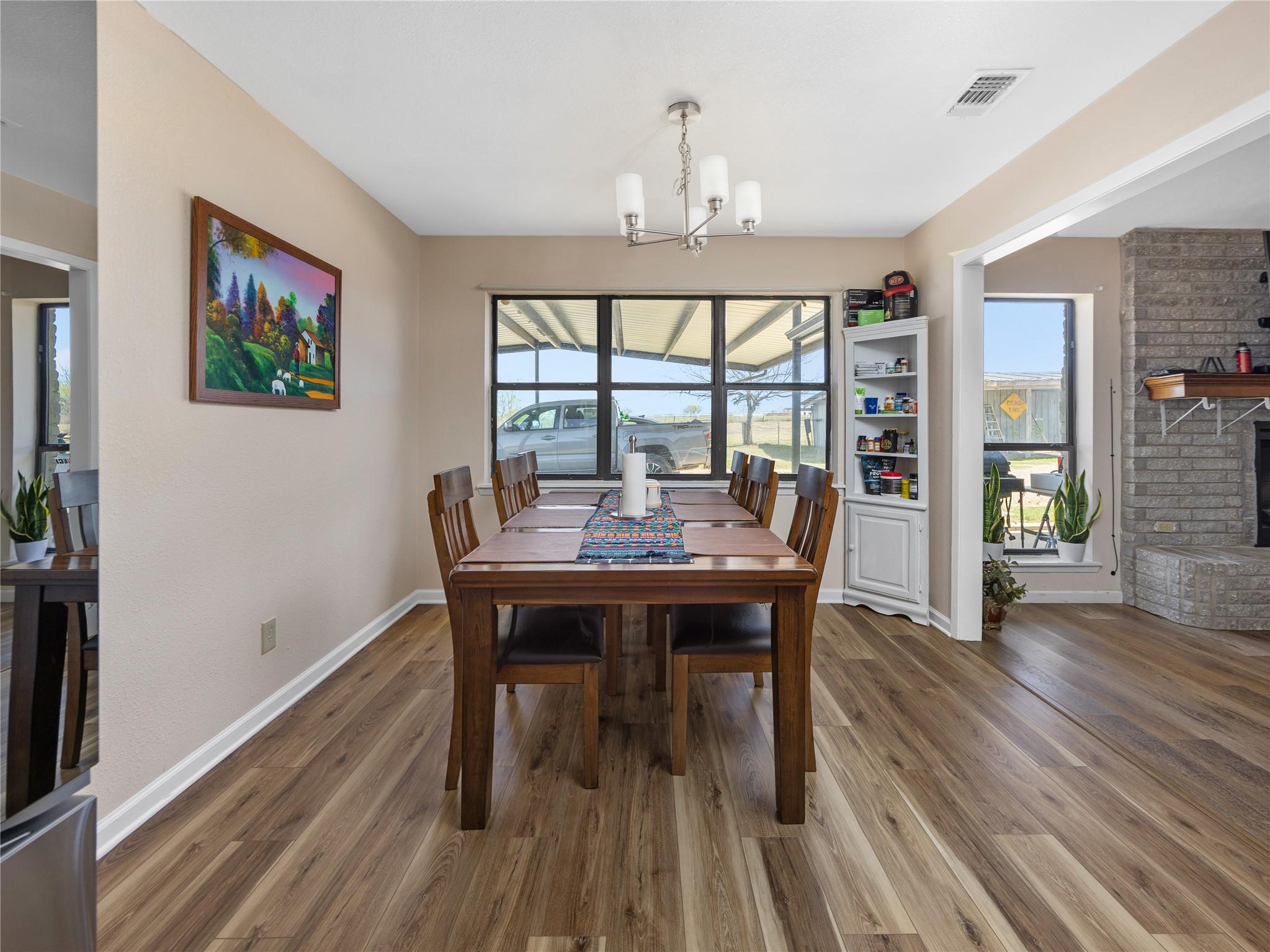 2412 Williamson Rd, Lockhart, TX 78644