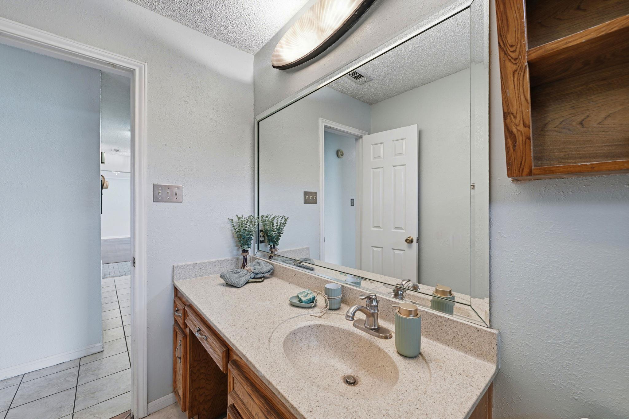 4805 Creekside Dr, Killeen, TX 76543