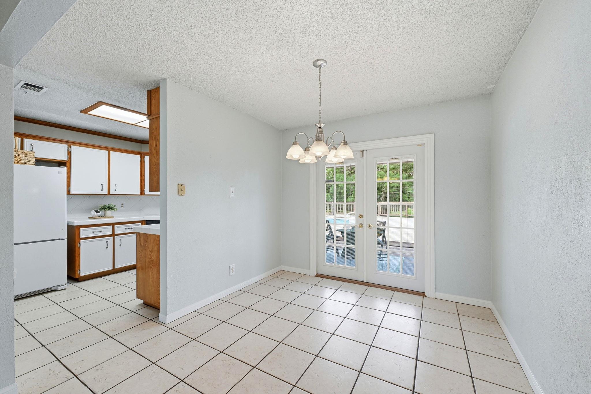 4805 Creekside Dr, Killeen, TX 76543