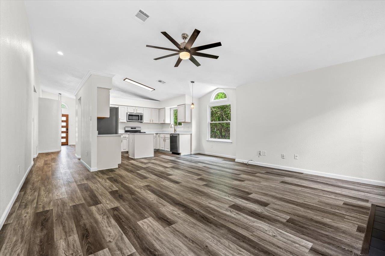 4004 Danli Ln, Austin, TX 78749