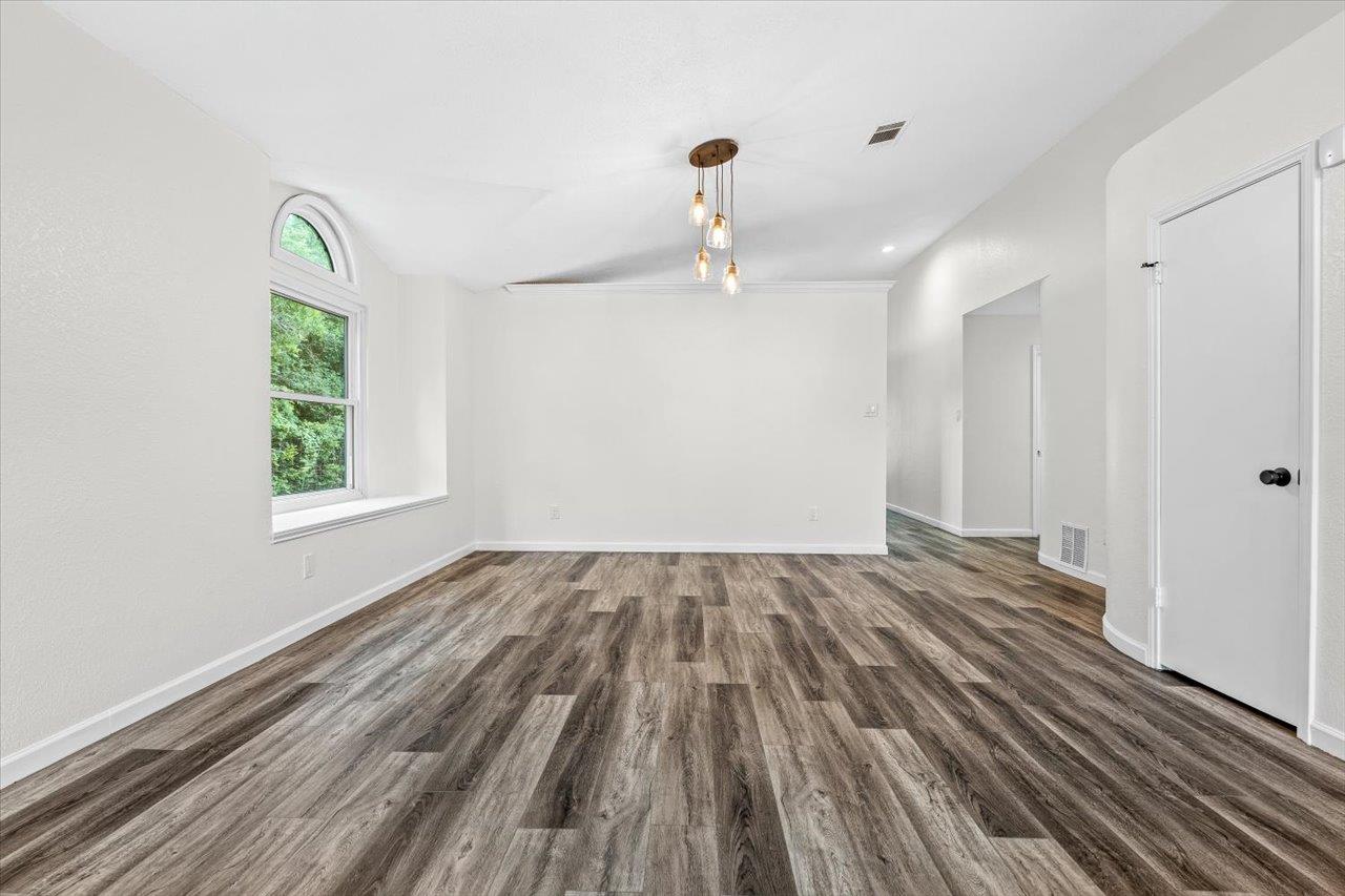 4004 Danli Ln, Austin, TX 78749