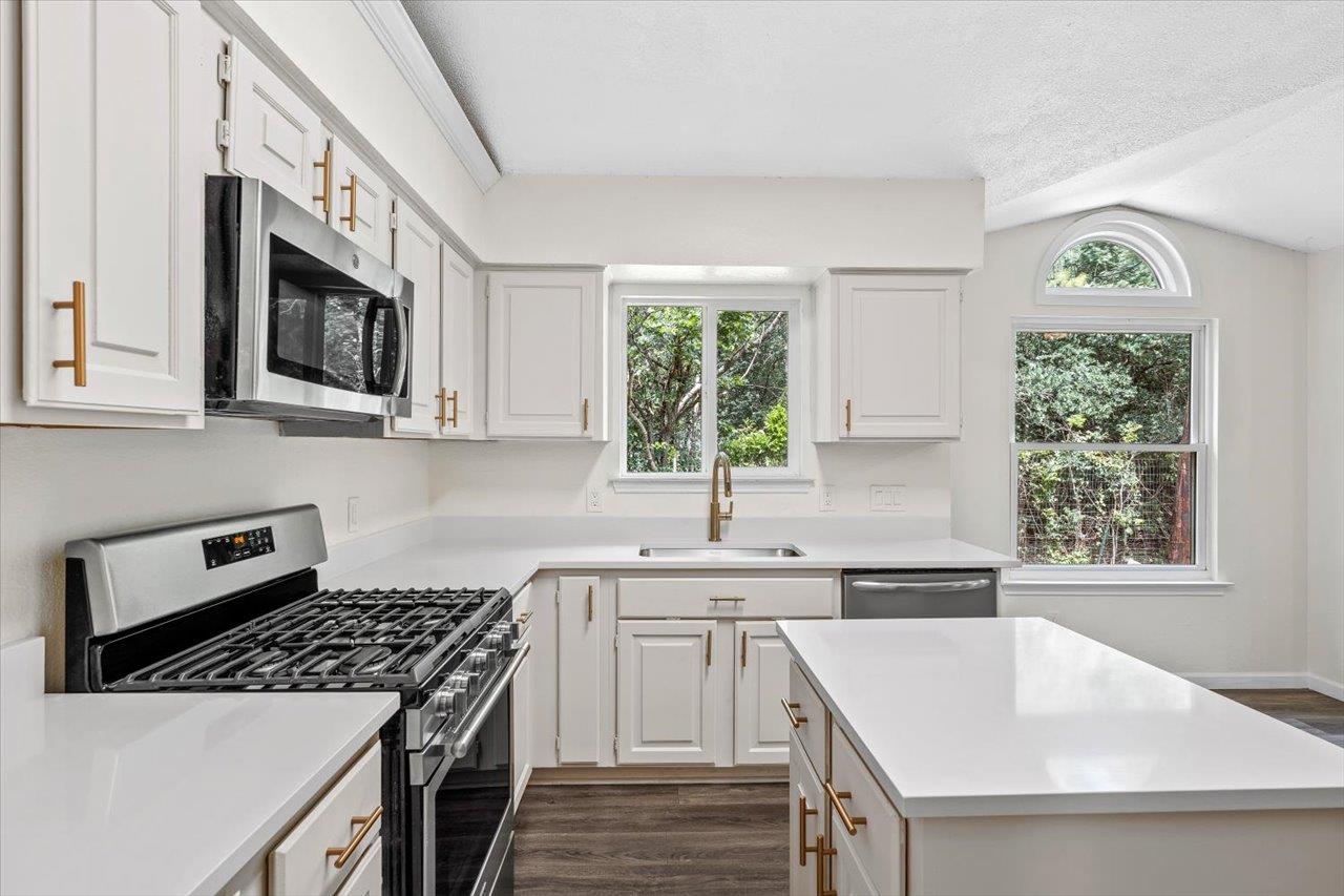 4004 Danli Ln, Austin, TX 78749