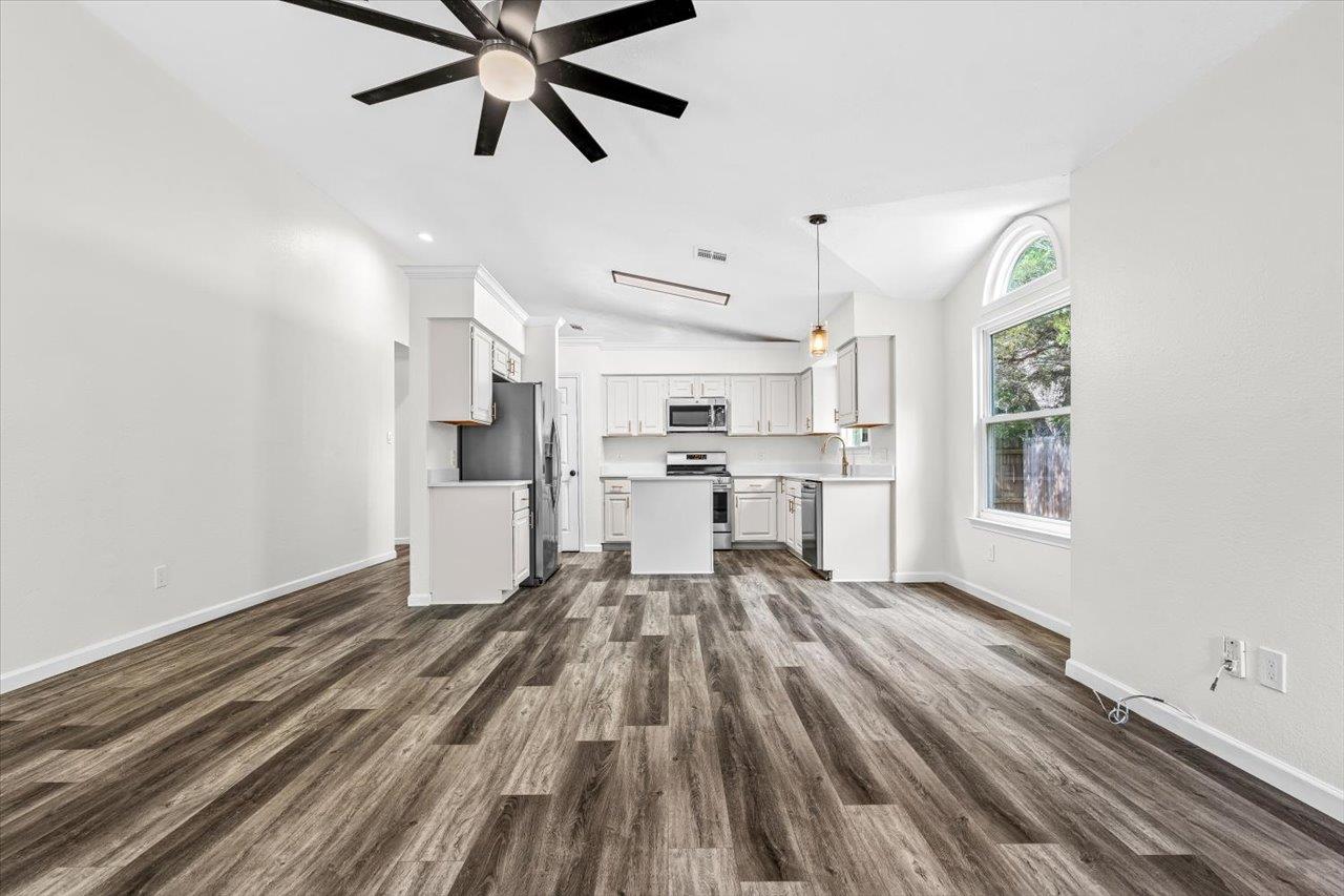 4004 Danli Ln, Austin, TX 78749