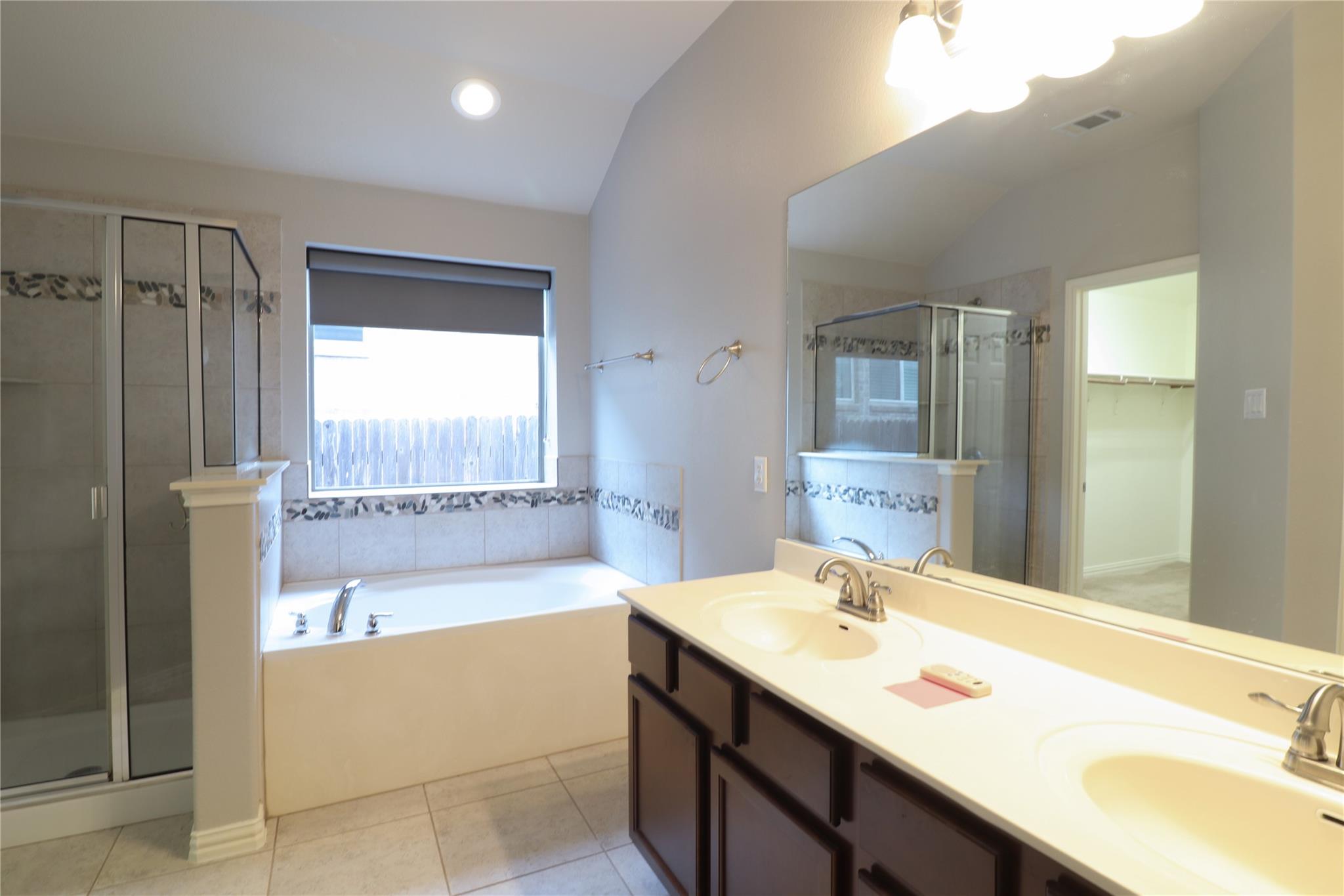 528 Loma Cedro Bnd, Leander, TX 78641