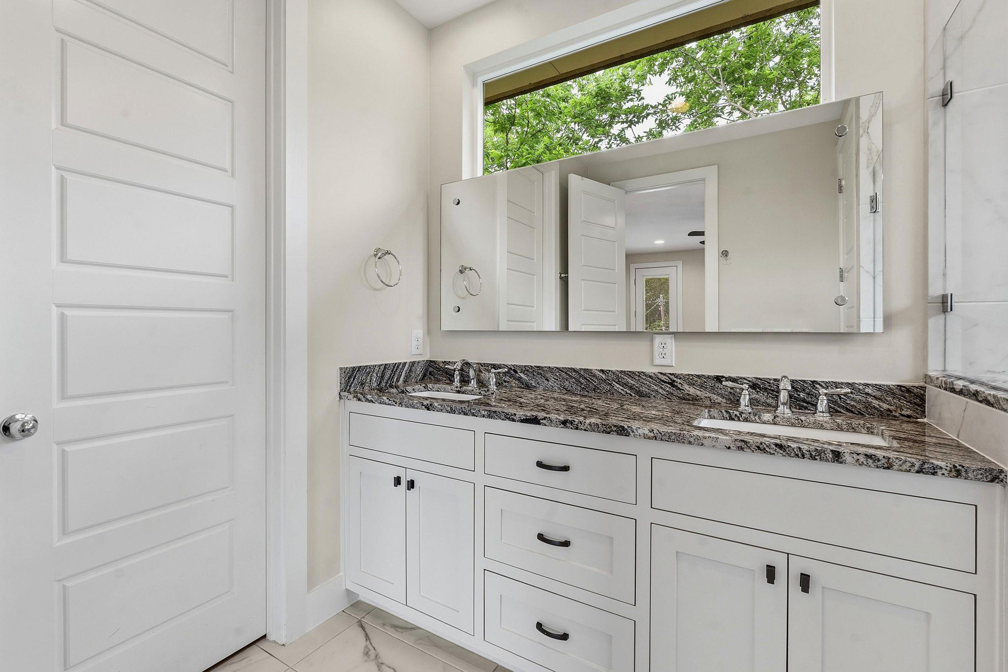 1307 Clifford Ave, Austin, TX 78702