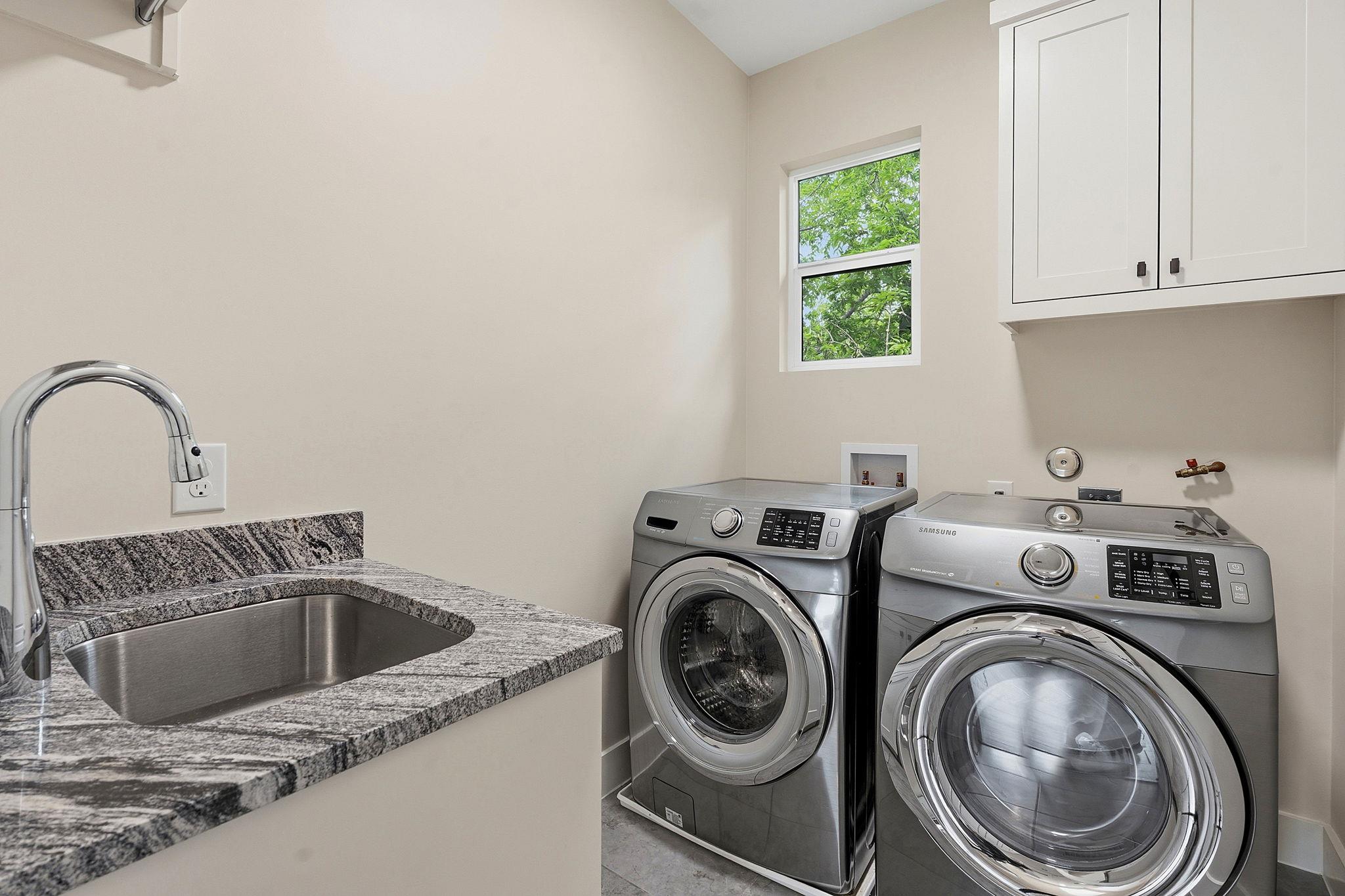 1307 Clifford Ave, Austin, TX 78702