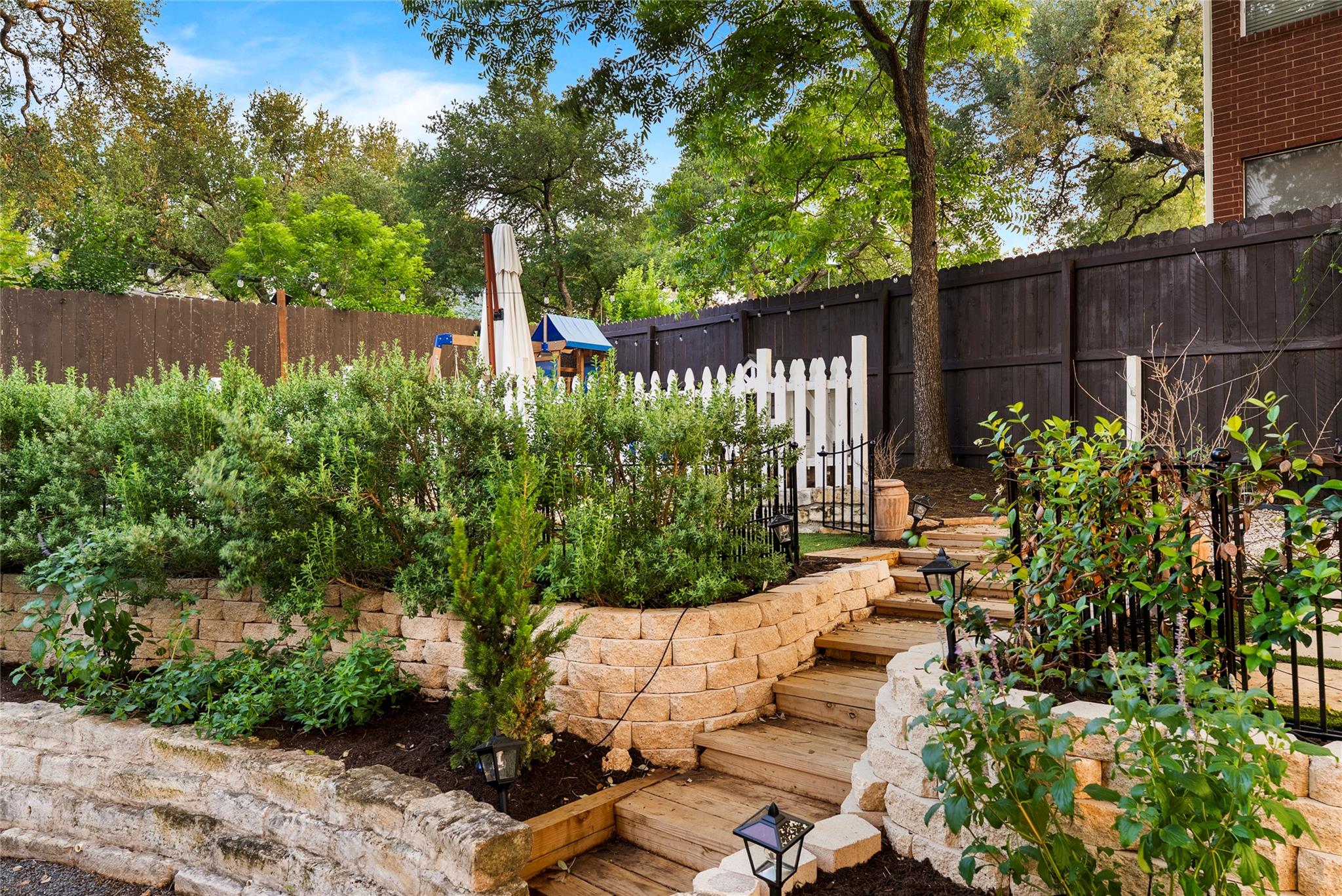 6803 Breezy Pass, Austin, TX 78749